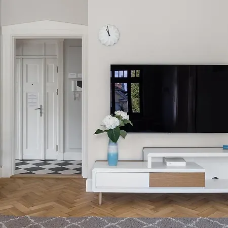 Apartment Sanhaus - Fantazja - Z Dwoma Balkonami - 100 M2