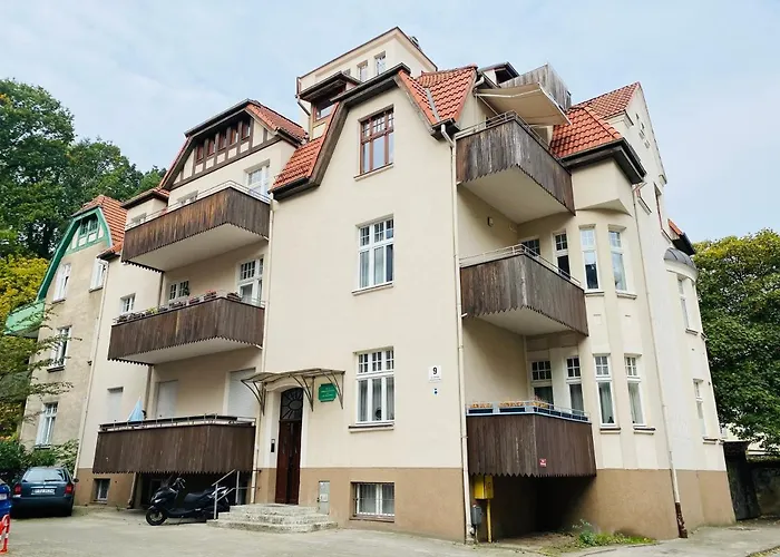 Sanhaus - Fantazja - Z Dwoma Balkonami - 100 M2 *